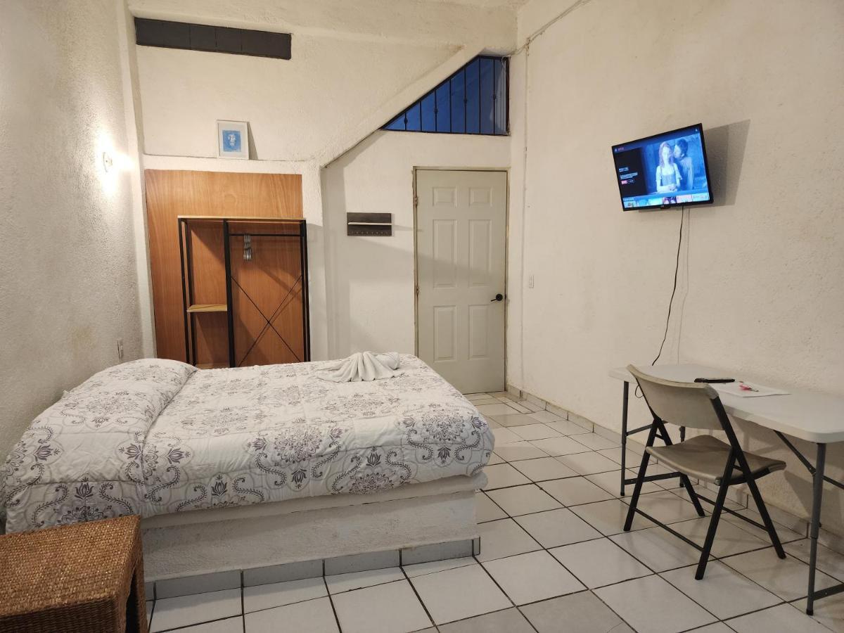 Small Studio Apt 5Min To Dt! Zihuatanejo Eksteriør billede