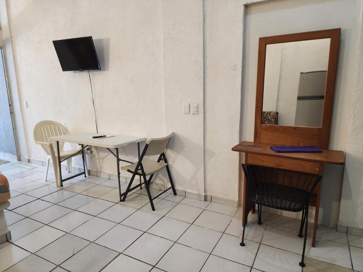 Small Studio Apt 5Min To Dt! Zihuatanejo Eksteriør billede