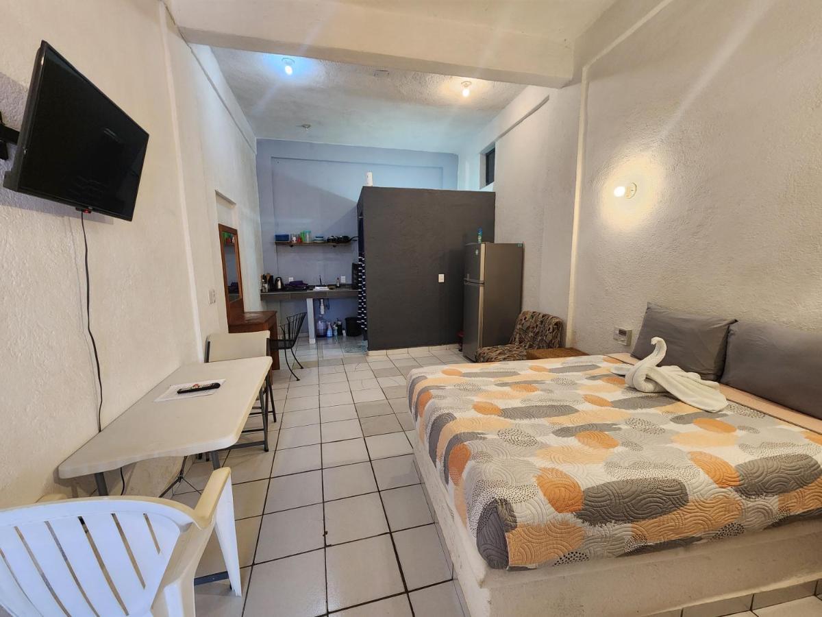 Small Studio Apt 5Min To Dt! Zihuatanejo Eksteriør billede