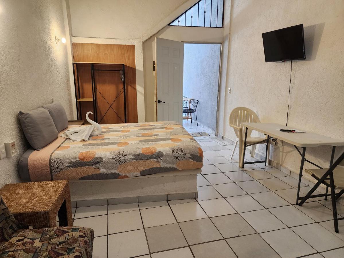 Small Studio Apt 5Min To Dt! Zihuatanejo Eksteriør billede